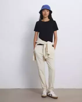 Базовая женская футболка с круглым вырезом Easy Wear, черный