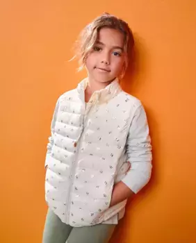 Базовый девичий жилет Kids El Corte Ingls, цвет Blanco roto