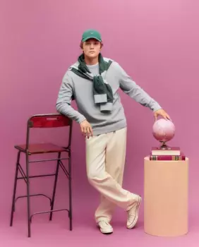 Базовый мужской свитер с круглым вырезом из меланжевых ниток Green Coast, светло-серый