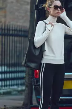 Базовый однотяжной вязки свитер ZARA, экрю