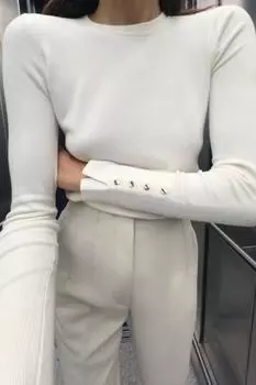 Базовый однотяжной вязки свитер ZARA, экрю