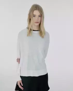 Базовый свитер Sfera, белый