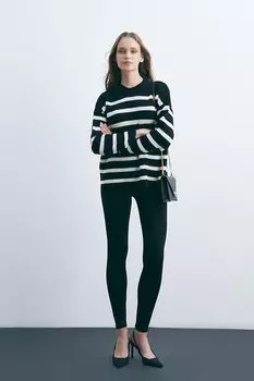 Базовый трикотажный свитер в черную полоску с круглым вырезом Pieces of Melon