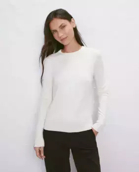 Базовый женский свитер с круглым вырезом Easy Wear, цвет 120 Crudo