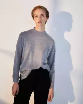 Базовый женский свитер с воротником Перкинс Woman El Corte Ingls, цвет 820 Gris Medio