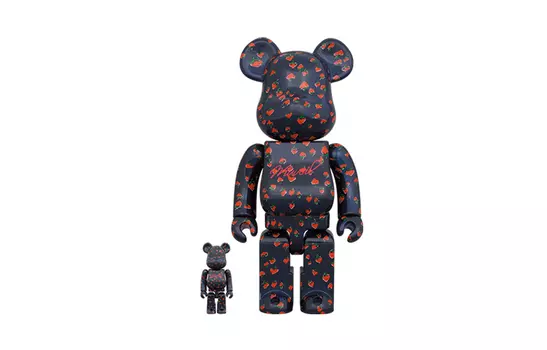 Be@rbrick MUVEIL Клубничный узор 100% и 400%