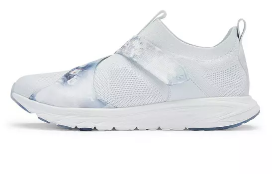 БЕГ Кроссовки женские с низким верхом светло-голубые Descente