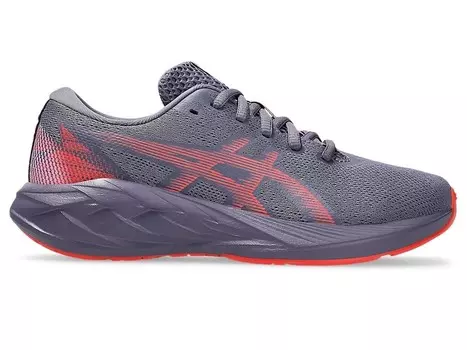 Беговые детские кроссовки Asics Novablast 5 GS, Greyish Purple/Coral Reef, фиолетовый