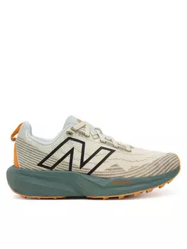 Беговые кроссовки New Balance FuelCell Venym WTVNYMD1, бежевый