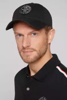 Бейсбольная кепка CAMP DAVID с усиленным козырьком, черный