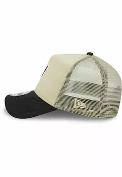 Бейсболка 9FORTY TRUCKER LAS VEGAS RAIDERS New Era, бежевый