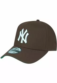 Бейсболка 9FORTY TRUCKER NEW YORK YANKEES New Era, цвет walnut