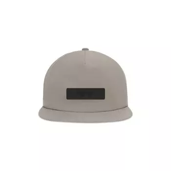Бейсболка Fear of God Essentials Nylon Baseball Cap, цвет Dust