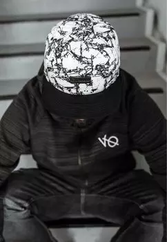 Бейсболка FENRIR SNAPBACK WEISS-MARBLE Blackskies, цвет schwarz, wei