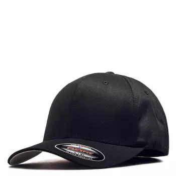 Бейсболка Flexfit, черный