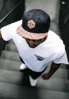 Бейсболка HEXAGON PATCH HEATHER INDIGO SUEDE 59FIFTY BASE New Era, цвет blau