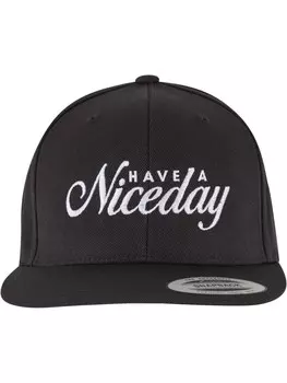 Бейсболка Mister Tee, черный