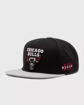 Бейсболка Mitchell & Ness Nba Core Iii Snapback Chicago Bulls, цвет black-grey