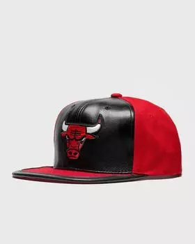Бейсболка Mitchell & Ness Nba Day One Snapback Chicago Bulls, цвет black / red