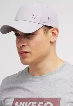 Бейсболка New Era