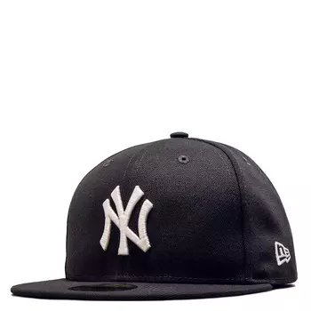 Бейсболка NEW ERA, белый