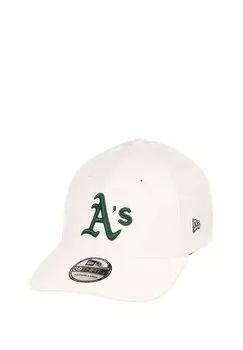 Бейсболка New Era, белый