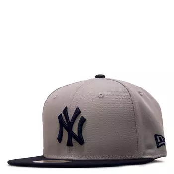 Бейсболка NEW ERA, серый