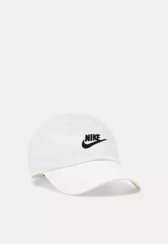Бейсболка Nike