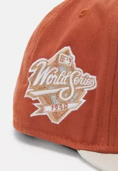 Бейсболка Patch 9Fifty® Unisex New Era, оранжевый