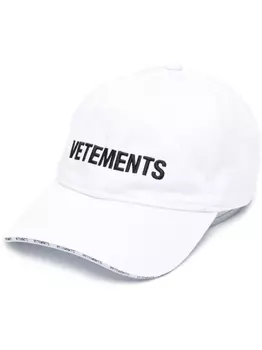 Бейсболка с вышитым логотипом VETEMENTS, белый