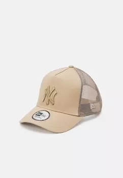 Бейсболка TONAL TRUCKER UNISEX New Era, бежевый