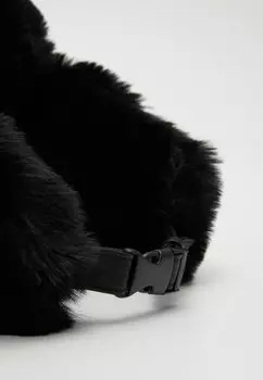 Бейсболка TRAPPER J.LINDEBERG, черный