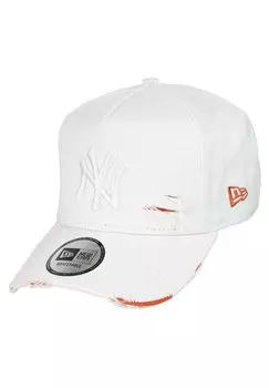 Бейсболка YORK YANKEES DISTRESSED A FRAME TRUCKER New Era, цвет weiss