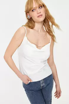 Белая атласная блузка с овальным воротником и аксессуарами из камней Trendyol, серый