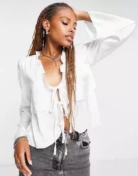 Белая атласная блузка с завязками спереди Reclaimed Vintage