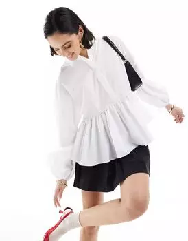 Белая блузка с баской с заниженной талией ASOS