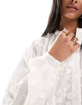 Белая блузка с цветочной вышивкой & Other Stories