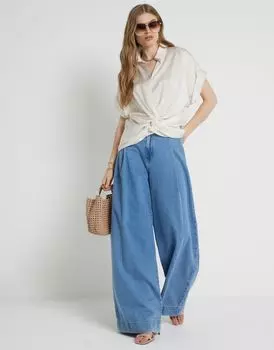 Белая блузка с узлом спереди River Island