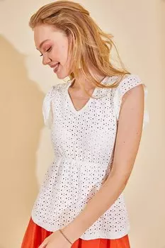 Белая блузка с V-образным вырезом и зубчатым краем 2YXK2-46358-01 XHAN