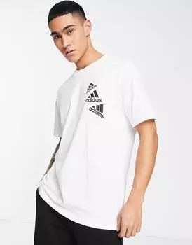 Белая футболка adidas Sportswear Brand Love