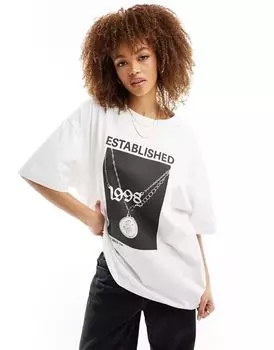 Белая футболка бойфренда с надписью «Established» и рисунком цепочки ASOS
