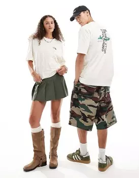 Белая футболка оверсайз с принтом на спине The North Face Digital Mountain