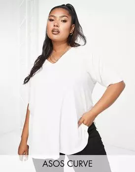 Белая футболка оверсайз в рубчик с V-образным вырезом ASOS DESIGN Curve