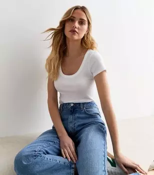 Белая футболка с круглым вырезом в рубчик New Look, белый