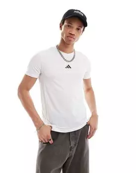 Белая футболка с маленьким логотипом на груди adidas D4T adidas