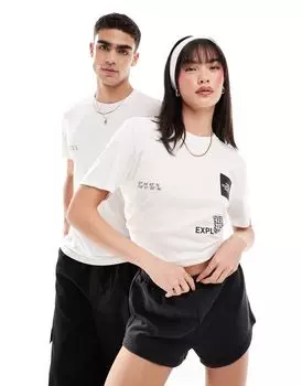 Белая футболка с небольшим логотипом на спине The North Face Joints