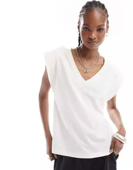 Белая футболка с объемными плечами и v-образным вырезом ONLY