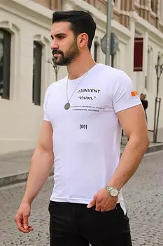 Белая футболка с принтом 3033 MADMEXT