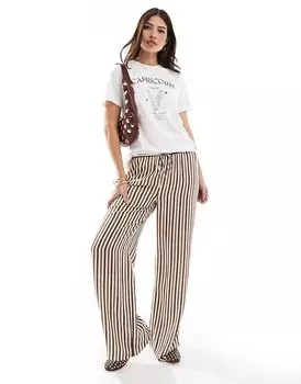 Белая футболка с принтом "Козерог" Pieces zodiac