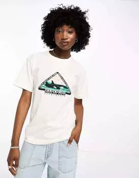 Белая футболка с принтом на груди Napapijri Montalva